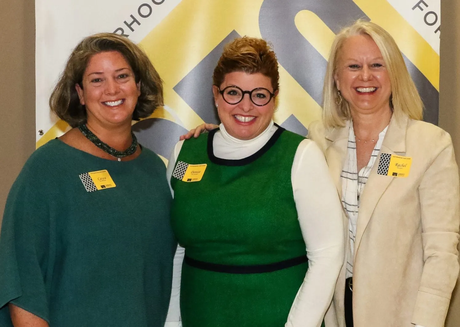 1W6A7150 Sisterhood for Good members enjoy the Dessert Dash Event